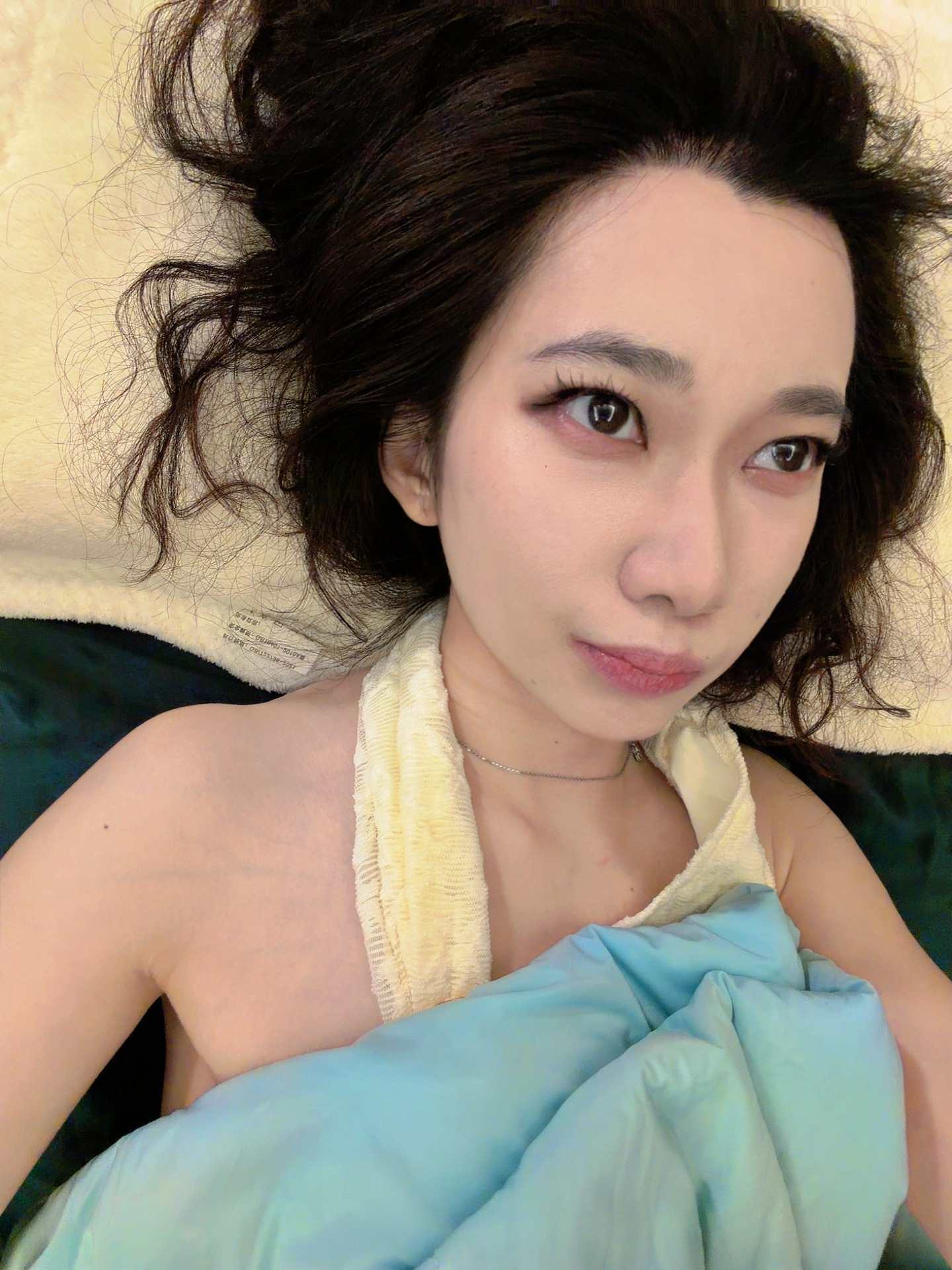 内耗的… 愧疚感和稀缺感打架，对TY愧疚，上班儿总是不在状态… 对稀缺感无奈，出