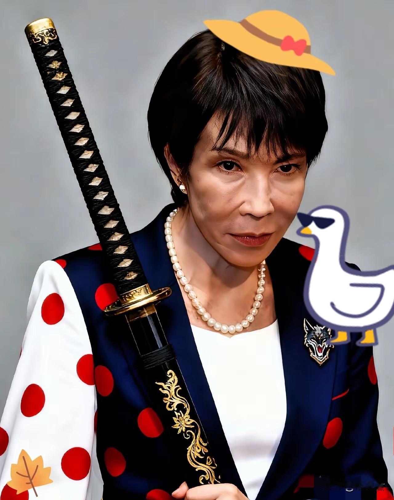 刚查了一下!
日本国会大楼大厅，出现了令人震惊的一幕：高举“拒绝成为战争前线！”