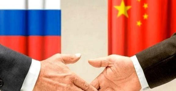 俄罗斯战略专家曾在接受采访时表示，如果中国继续在俄乌冲突中保持中立，俄罗斯可能要