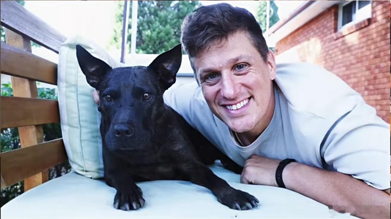 澳洲AI专家Paul Conyngham，用ChatGPT+AlphaFold进