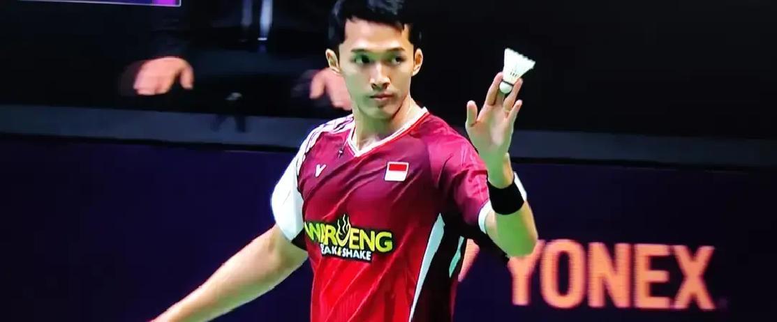 58分钟打满！安东森瘫倒后台
 
冰袋贴满膝盖那一刻，深圳湾体育馆温度降到冰点。