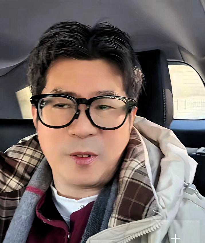 恒苏的格局与胸怀，真的让人由衷敬佩。对事情的分析深刻又透彻，每一句都值得静下心来