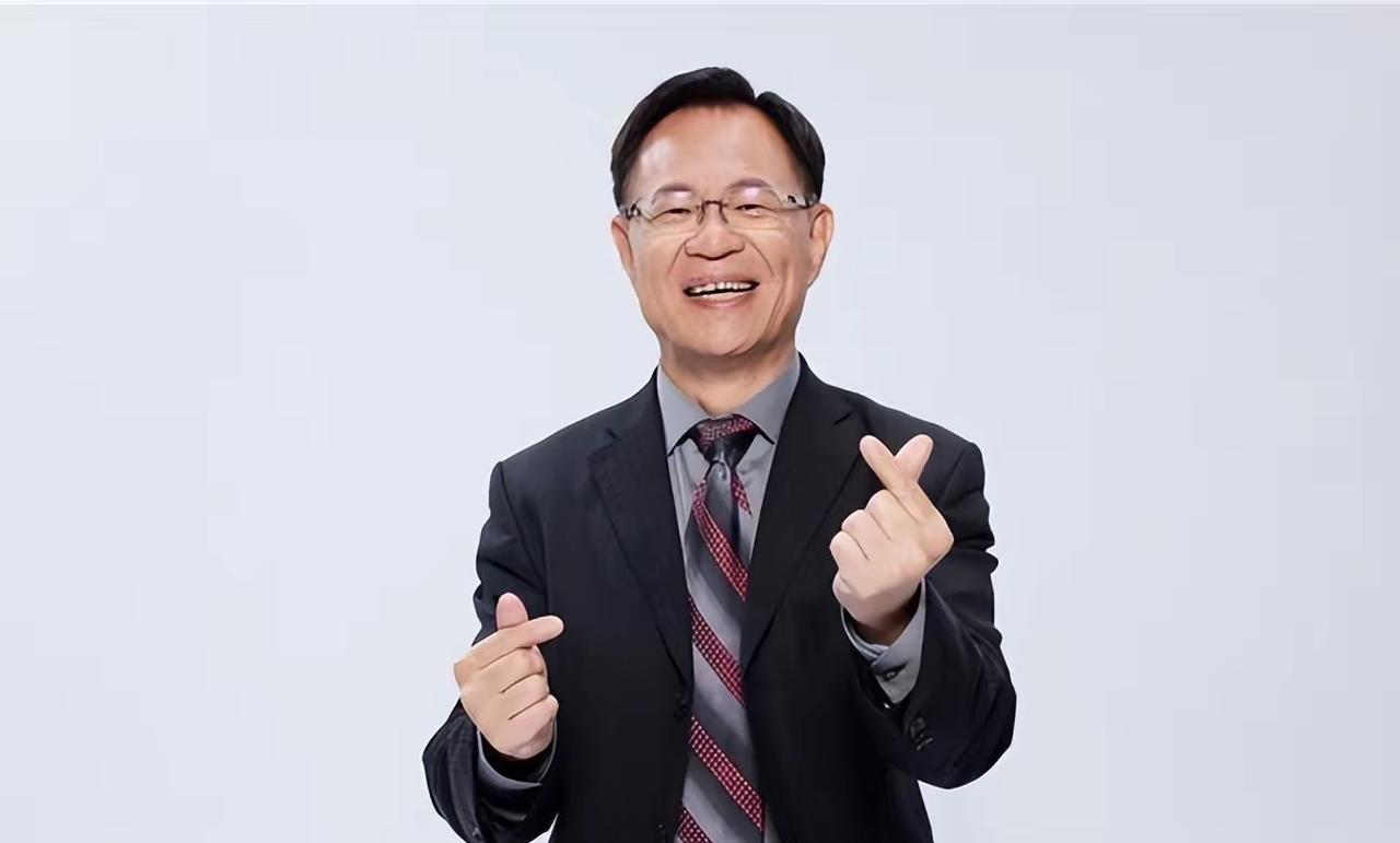 张启楷这次真的愤怒了！张启楷在赵少康的节目中敲桌子，怒批刘世芳与赖清德。

张启