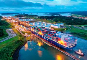 巴拿马为什么要对中国态度那么强硬，因为他们认为跟中国闹翻顶多是经济受到损失，而跟