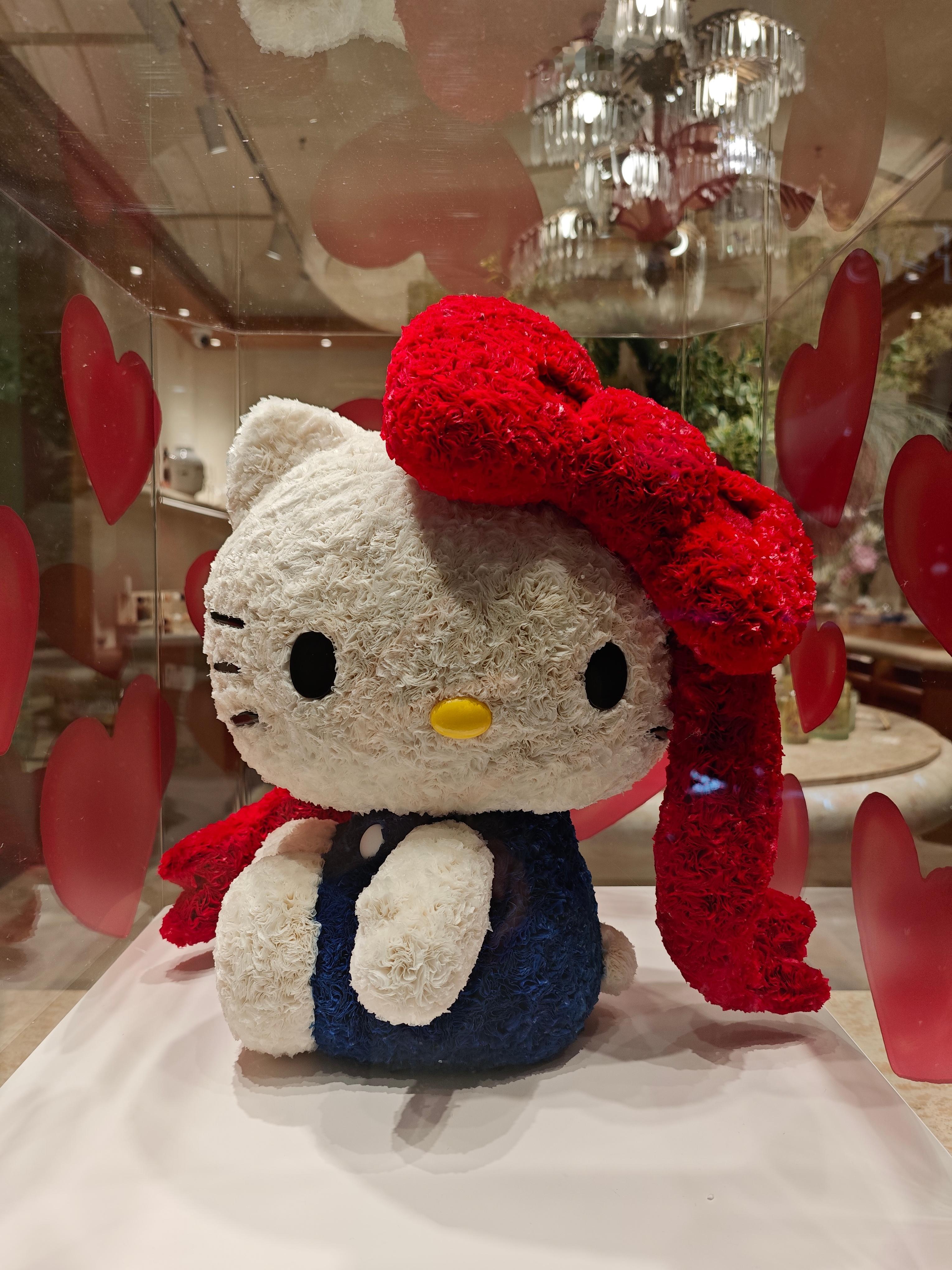 黄牛抢购麦当劳玩具乱丢食物[笑cry][笑cry]为了个玩具很没必要买什么都佛系