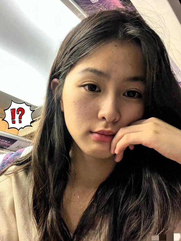 昨儿下午相亲，男方瞅我一眼没到五分钟扭头就走！

我还以为自己哪儿不对劲，结果媒