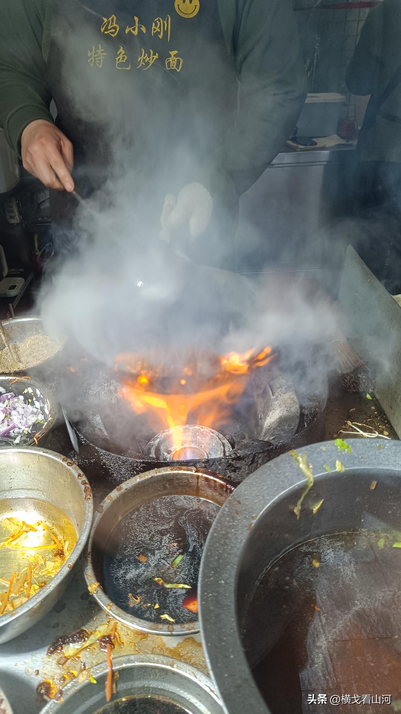 伊朗能扛住美国的军事打击吗