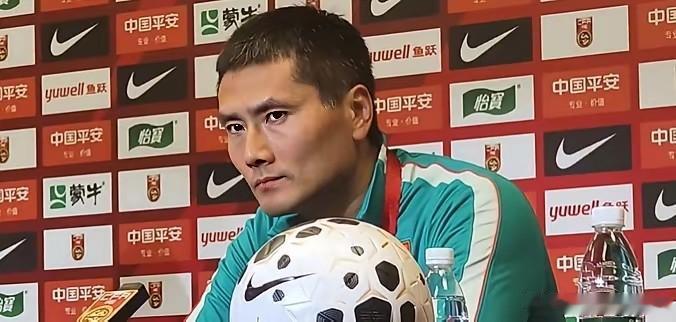 国足0-0平泰国队，邵佳一：作为教练，我应该加强这方面。发布会上直言不讳！

本