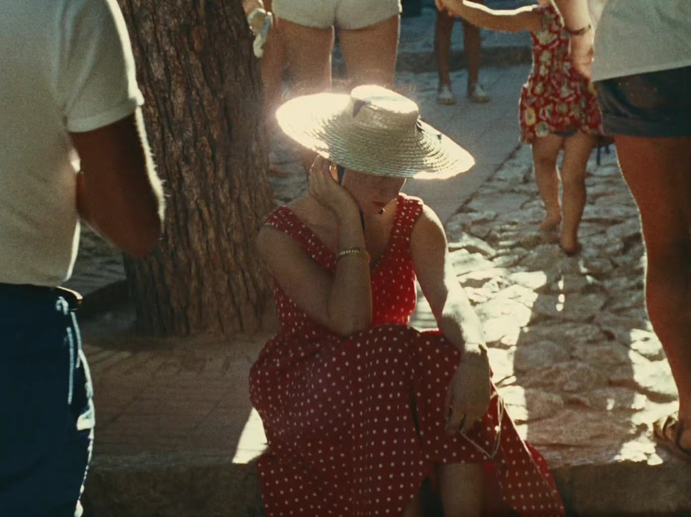 我的心、手都忙，顾不上琐碎的恶意。丨黄永玉 