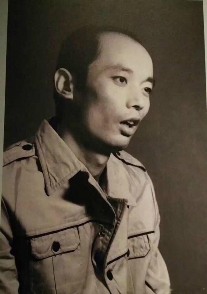 年轻时候的葛优 