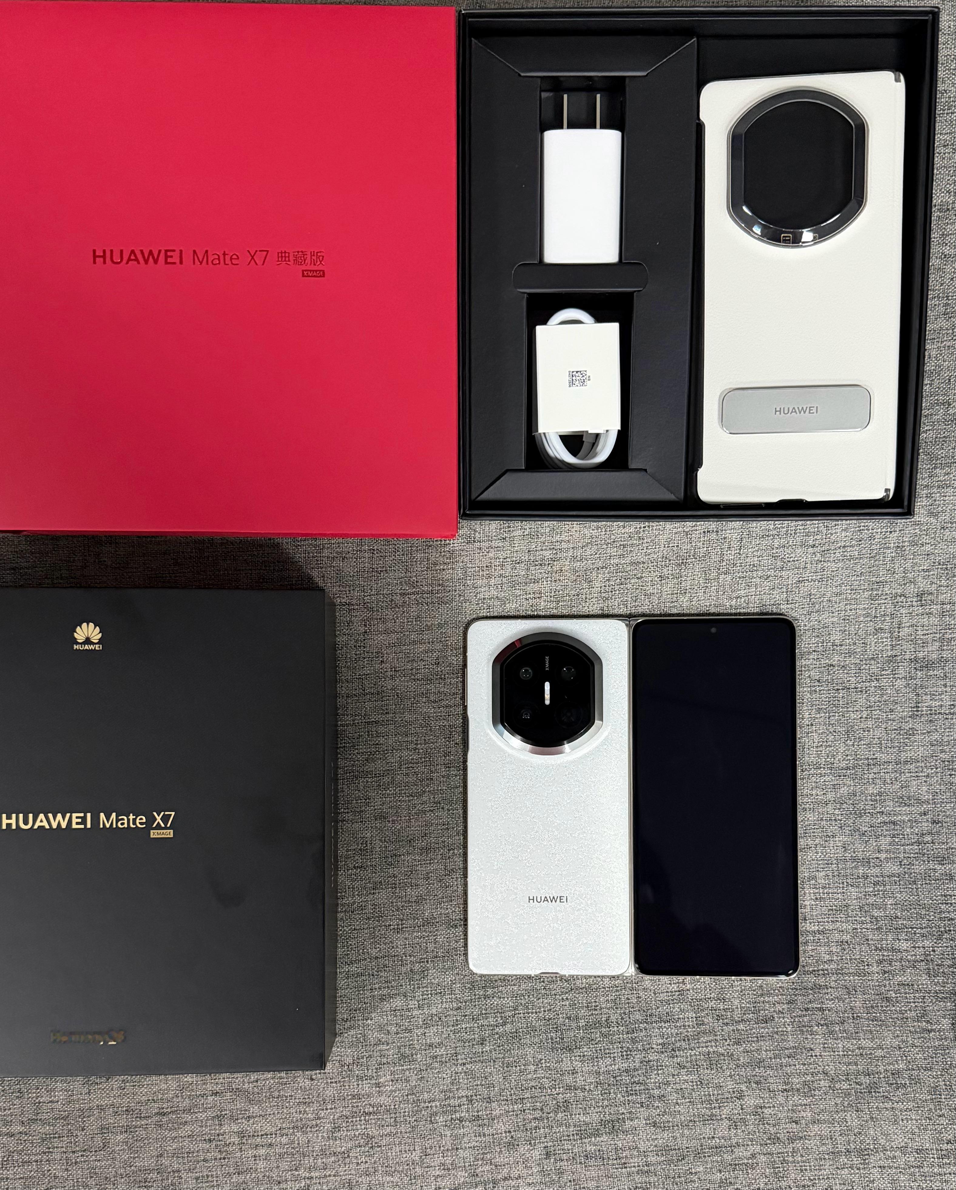 华为Mate X7 典藏版 16+1TB 云锦白，成色完美，盒子配件全套，全国联