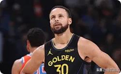 6胜6负陷挣扎！勇士该何去何从？总经理视角3大自救方案
 
开赛至今6胜6负，勇