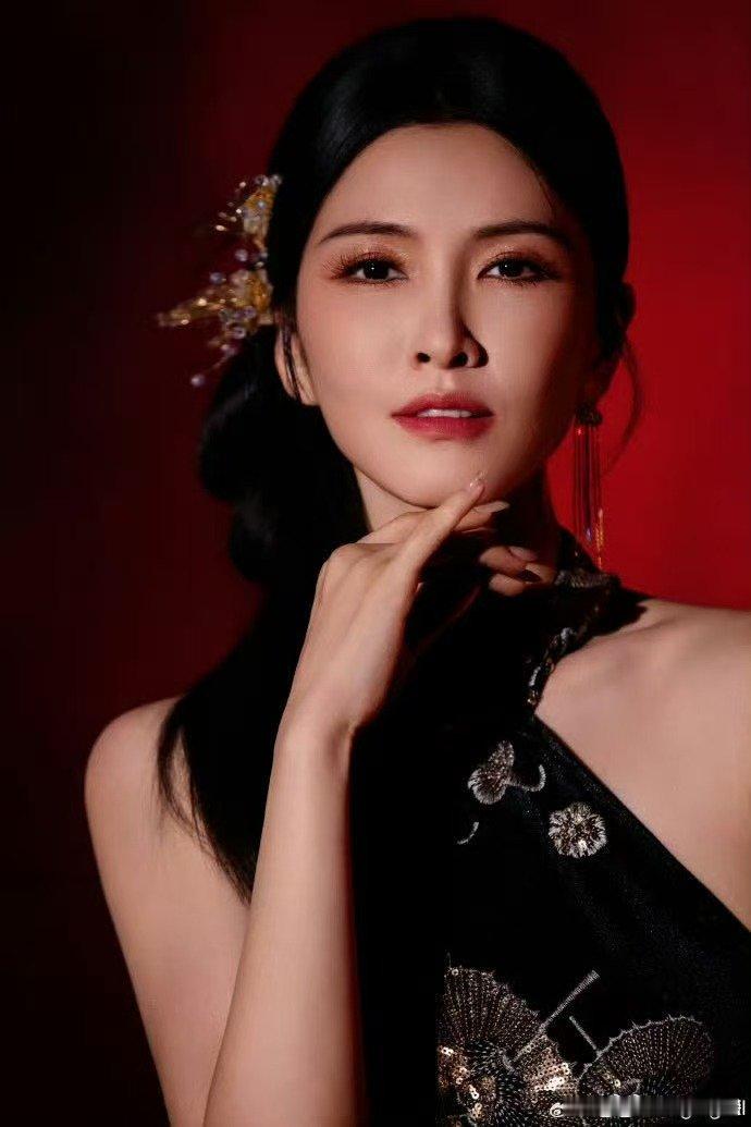 有徐洁儿在就稳了徐洁儿舞台定海神针被徐洁儿的责任心圈粉，舞台稳定输出，空闲深耕队