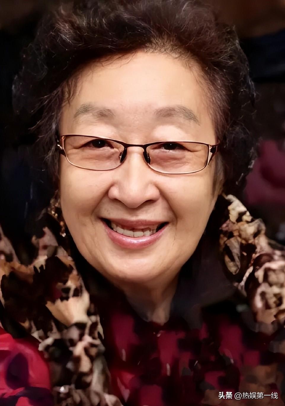 国庆噩耗传来！93岁老戏骨离世，洪班长近况让人感慨
国庆本是阖家团圆的日子，演艺