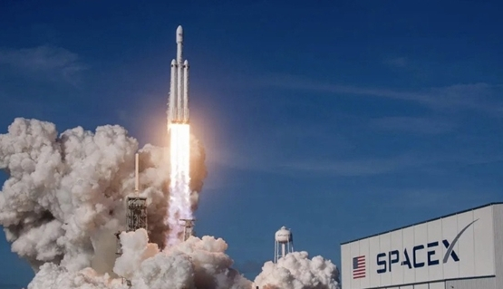 【硅谷风投教父押宝海洋数据中心：有望比SpaceX太空路线更便宜】据福布斯报道，