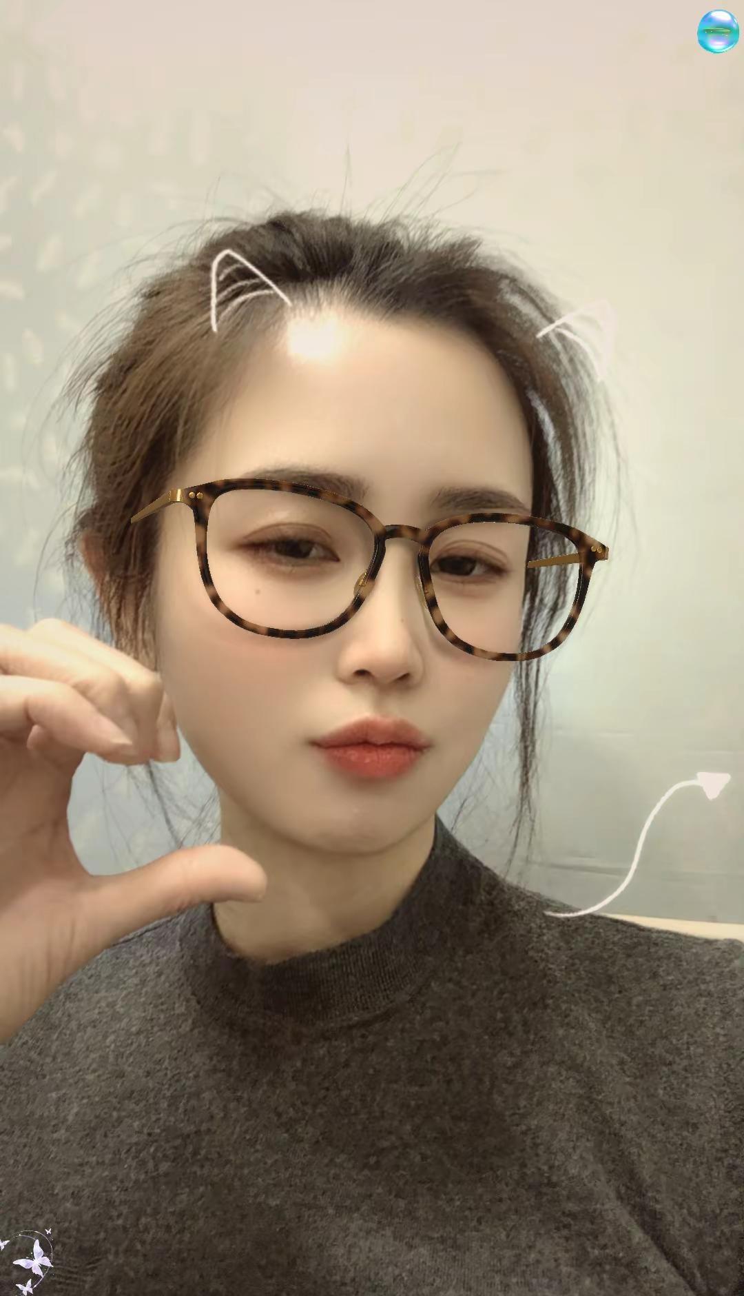 我无心博弈 ，只想安安稳稳的 ，享受这越来越少的青春身心健康爱自己喔 ❤️