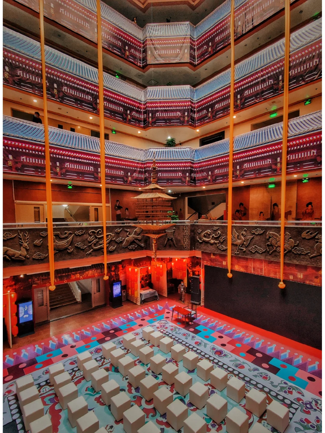 东莞版“大唐不夜城”一秒回到大唐盛世