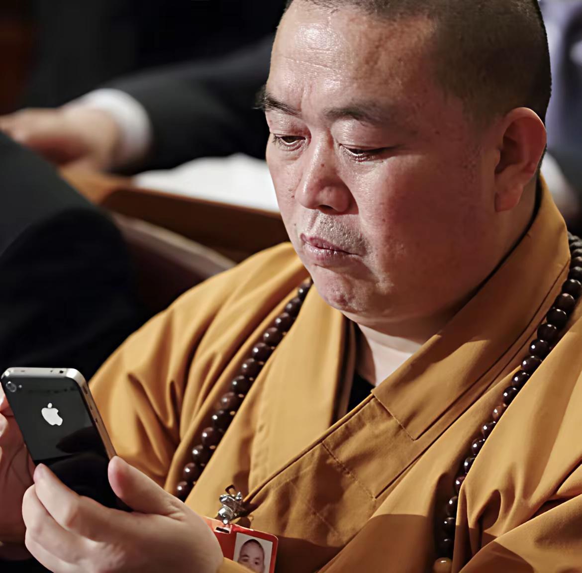 关于释永信，3件事情让他“悔不当初”
2015年，当时就有人举报他时，他就该意识
