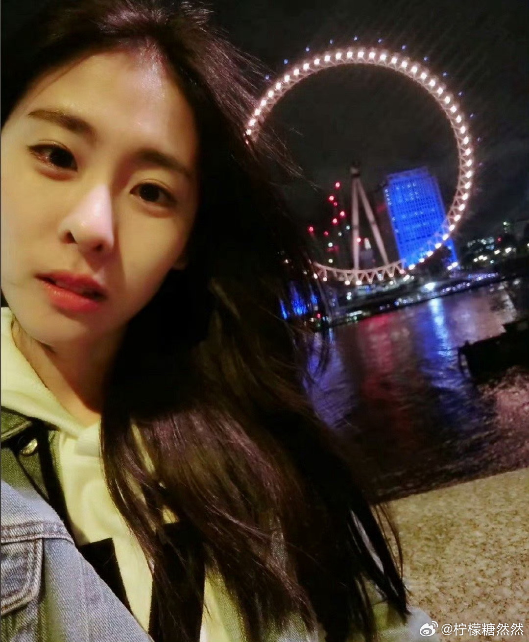 张碧晨让饺子导演别有压力 张碧晨为饺子导演减压，笑言不必强求她为《哪吒》第三部主
