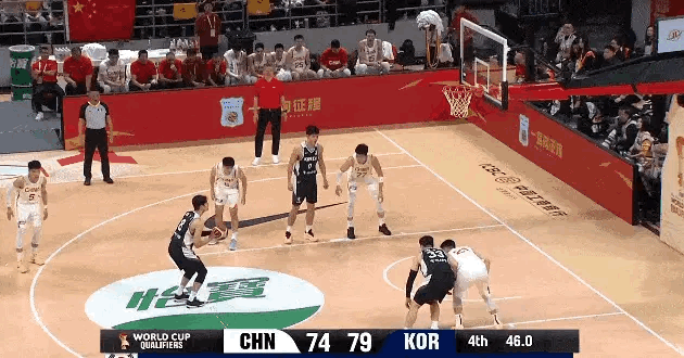 要是输了，今天篮板问题就是最主要原因。中国男篮vs韩国男篮男篮世预赛中韩对决