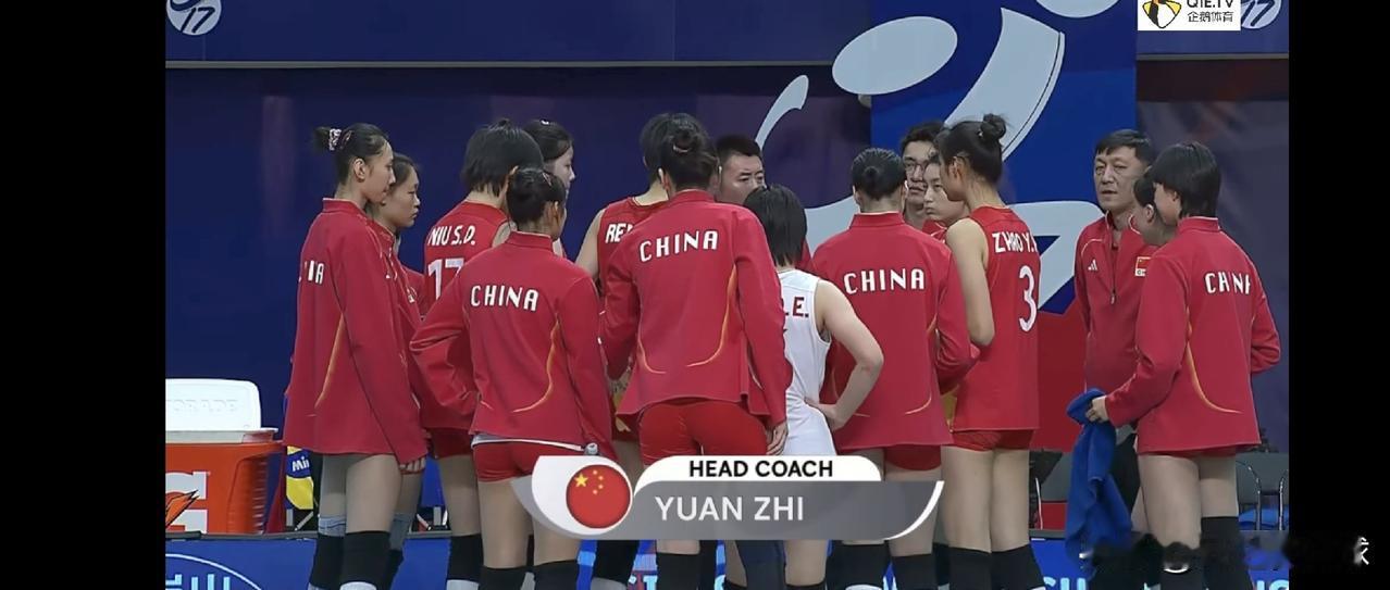一觉醒来！U17世青赛中国晋级半决赛。
一波三折，中国差点没被克罗地亚翻盘。
半