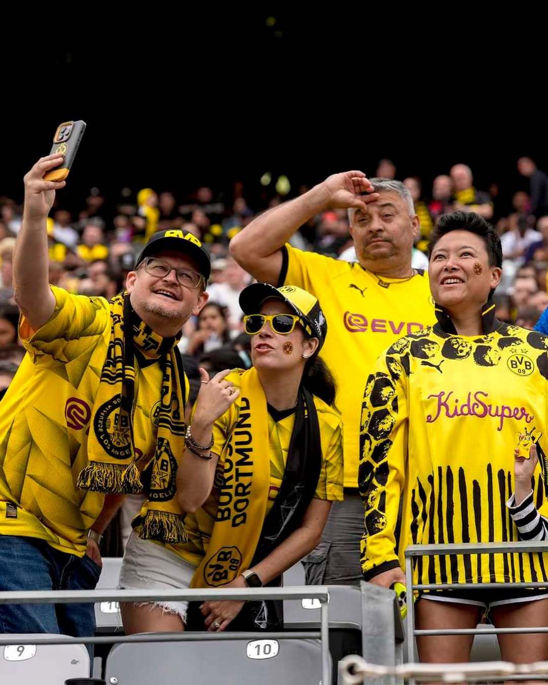 📆1年前的黄黑旧日 💛🖤我横与弗鲁米嫩塞0-0握手言和，由此开启世俱杯征程