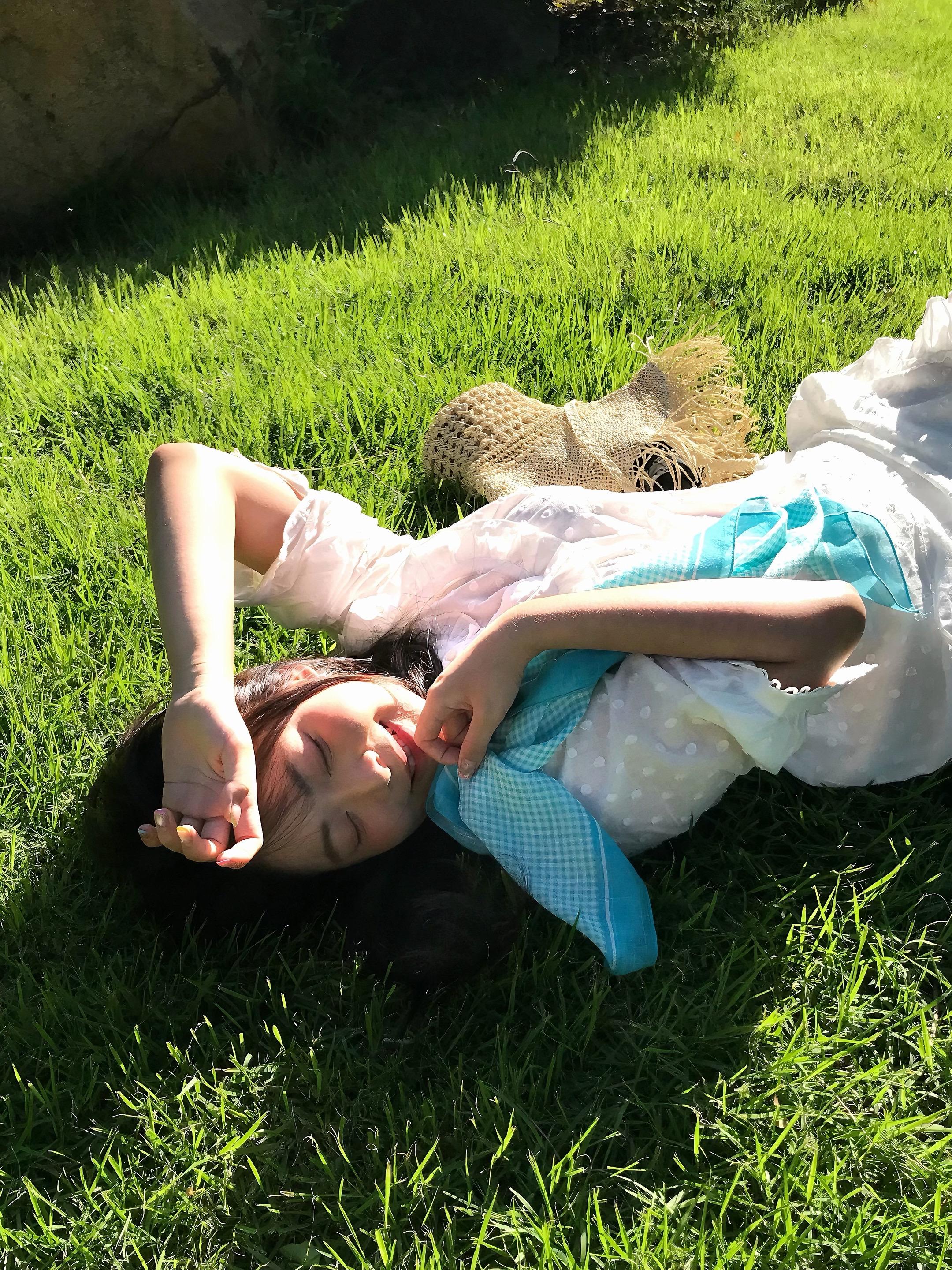 你眼睛会笑  弯成一条桥🌼