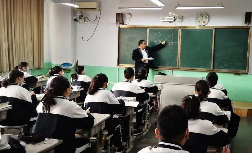 给初三学子的建议：新学期这样学，明年中考妥妥冲进重点高中

初三这一年， 是初中