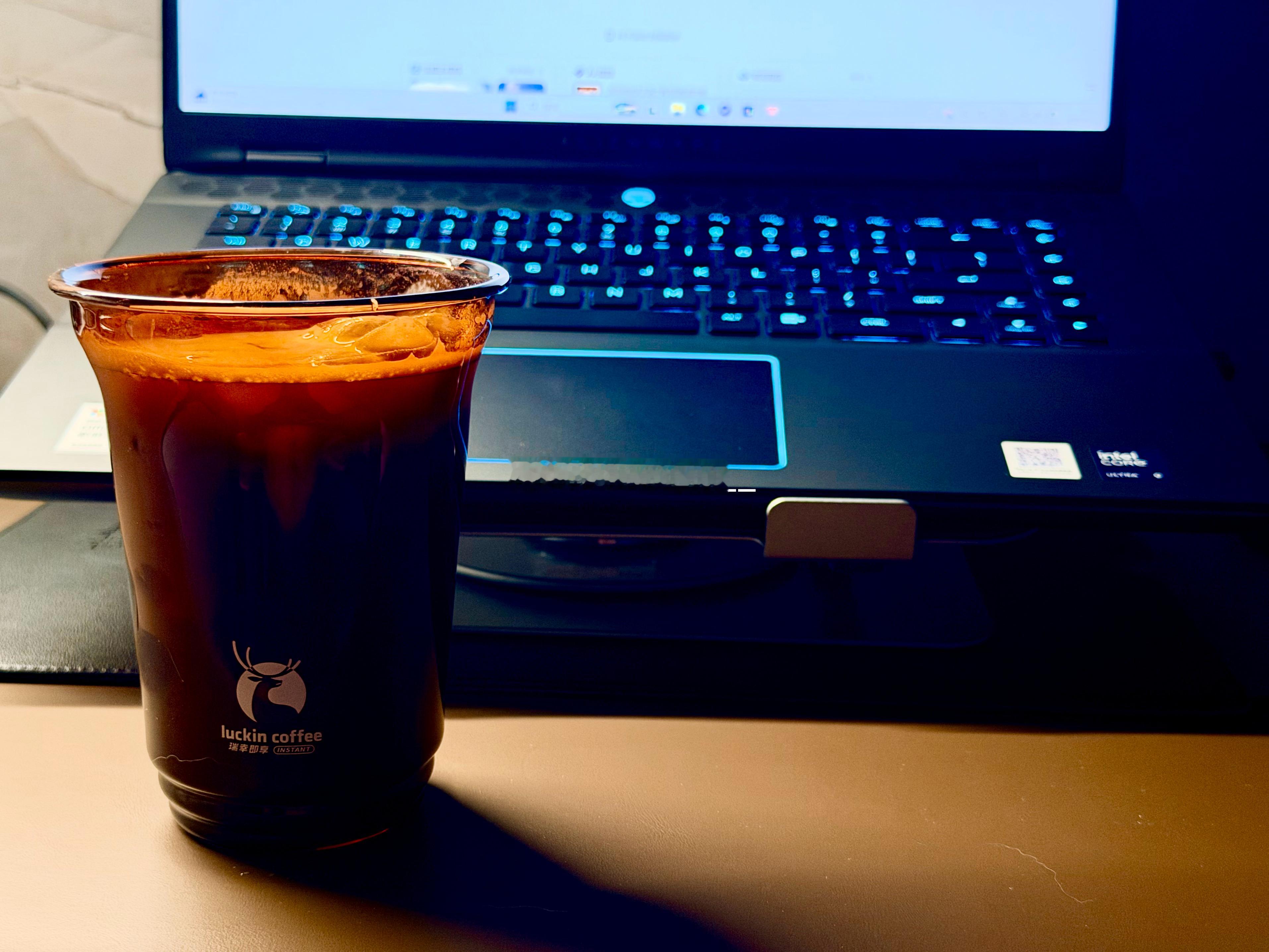 早☕️为了杯子买了两盒冻干咖啡