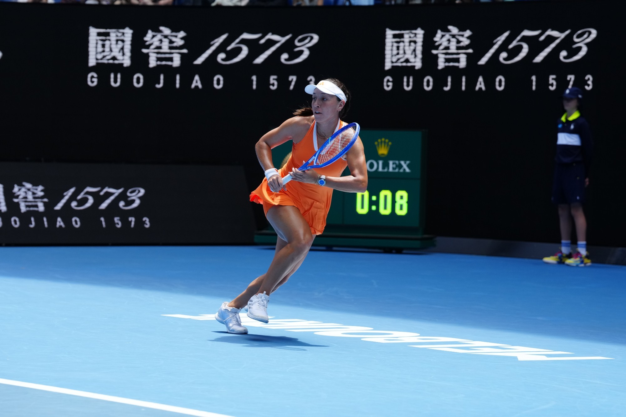 佩古拉首进澳网四强 佩古拉6-2/7-6(1)击败阿尼西莫娃，对后者四战全胜，不