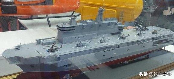 俄罗斯23900型两栖攻击舰己经在克里米亚扎利夫造船厂成形了，它会否遭到乌克兰的