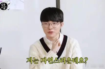 [韩网翻译]Faker：团队比金钱名誉更重要，因为SKT、队友和粉丝选择留在韩国