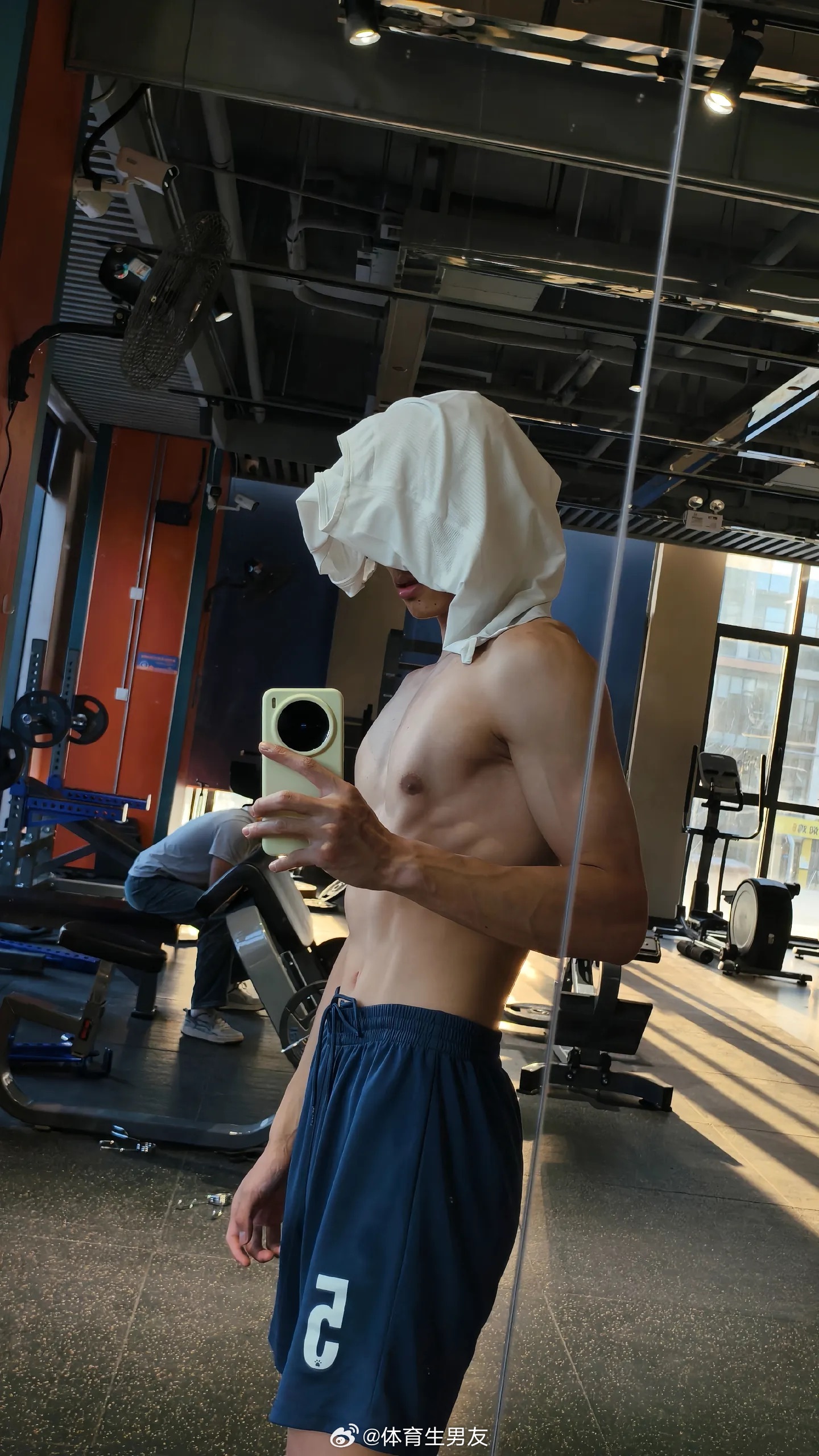 06 薄肌体育生男大 