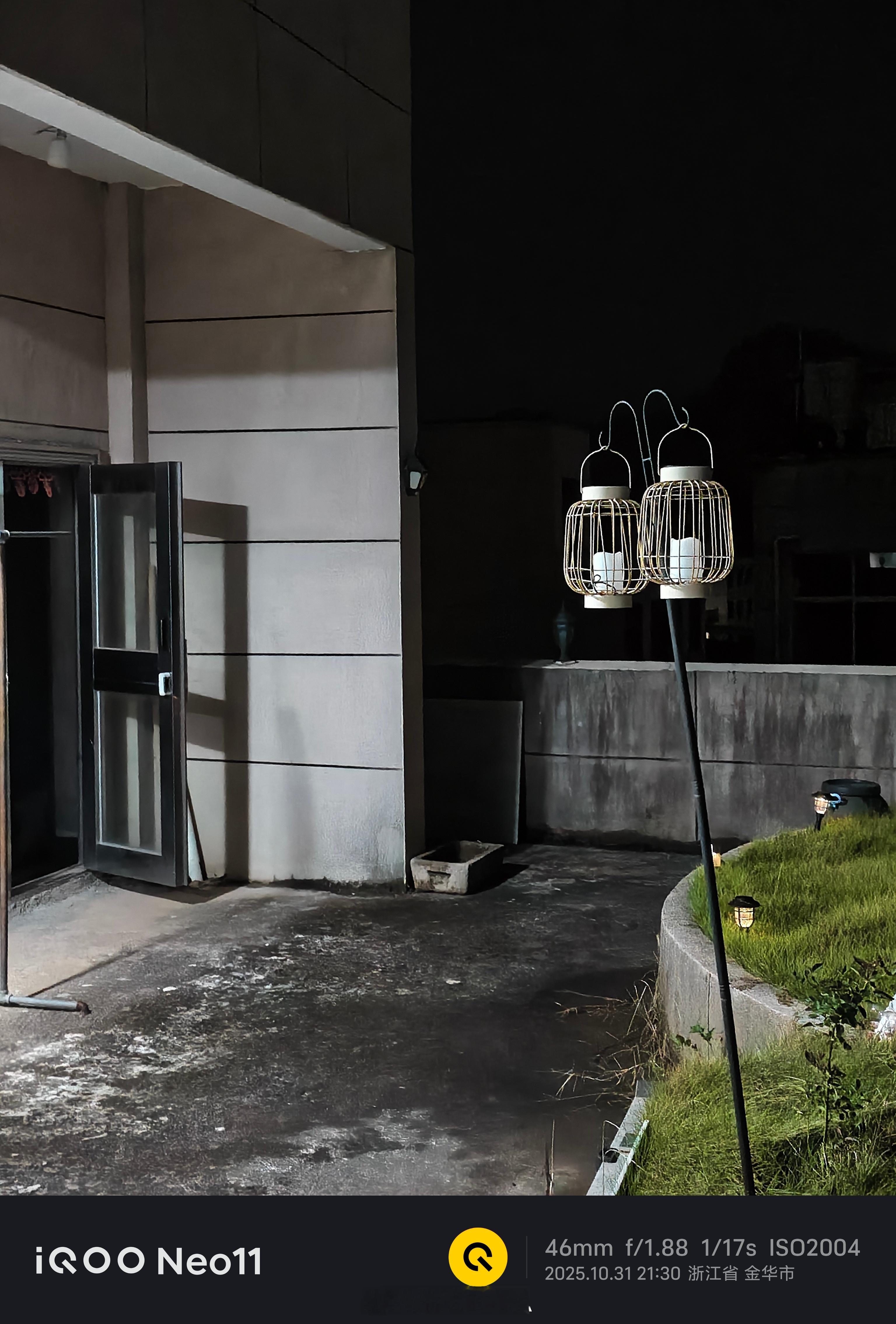 下班下班，这两天天天下雨，又冷又潮的，不太喜欢[思考] ​​​