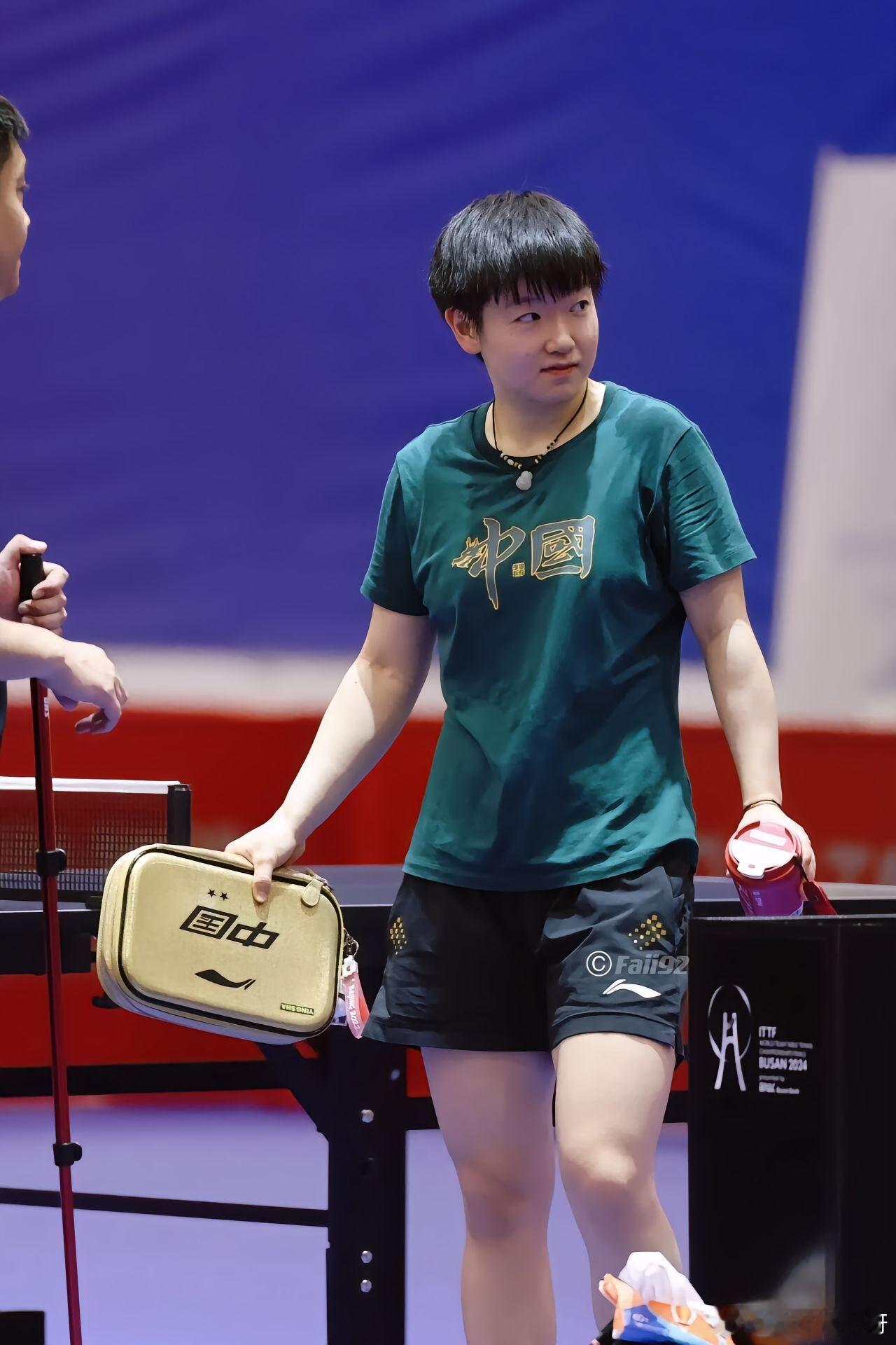 孙颖莎高清壁纸第三弹cr：dy 侵删 