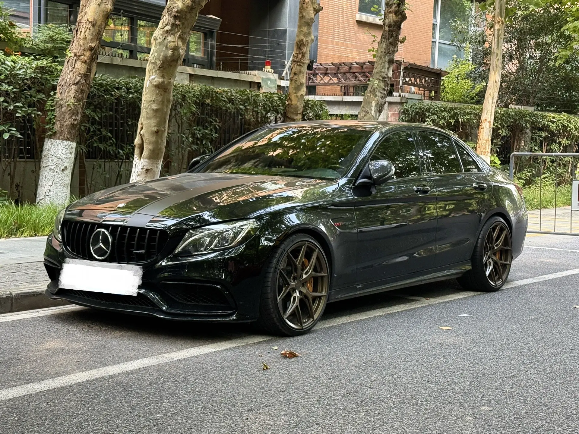 奔驰AMG C63周末第一拍🖤🖤