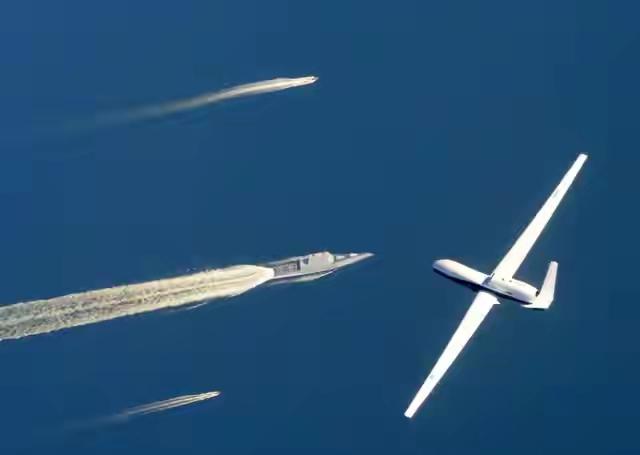 外媒：美MQ4无人机霍尔木兹海峡“失踪”，大战一触即发？