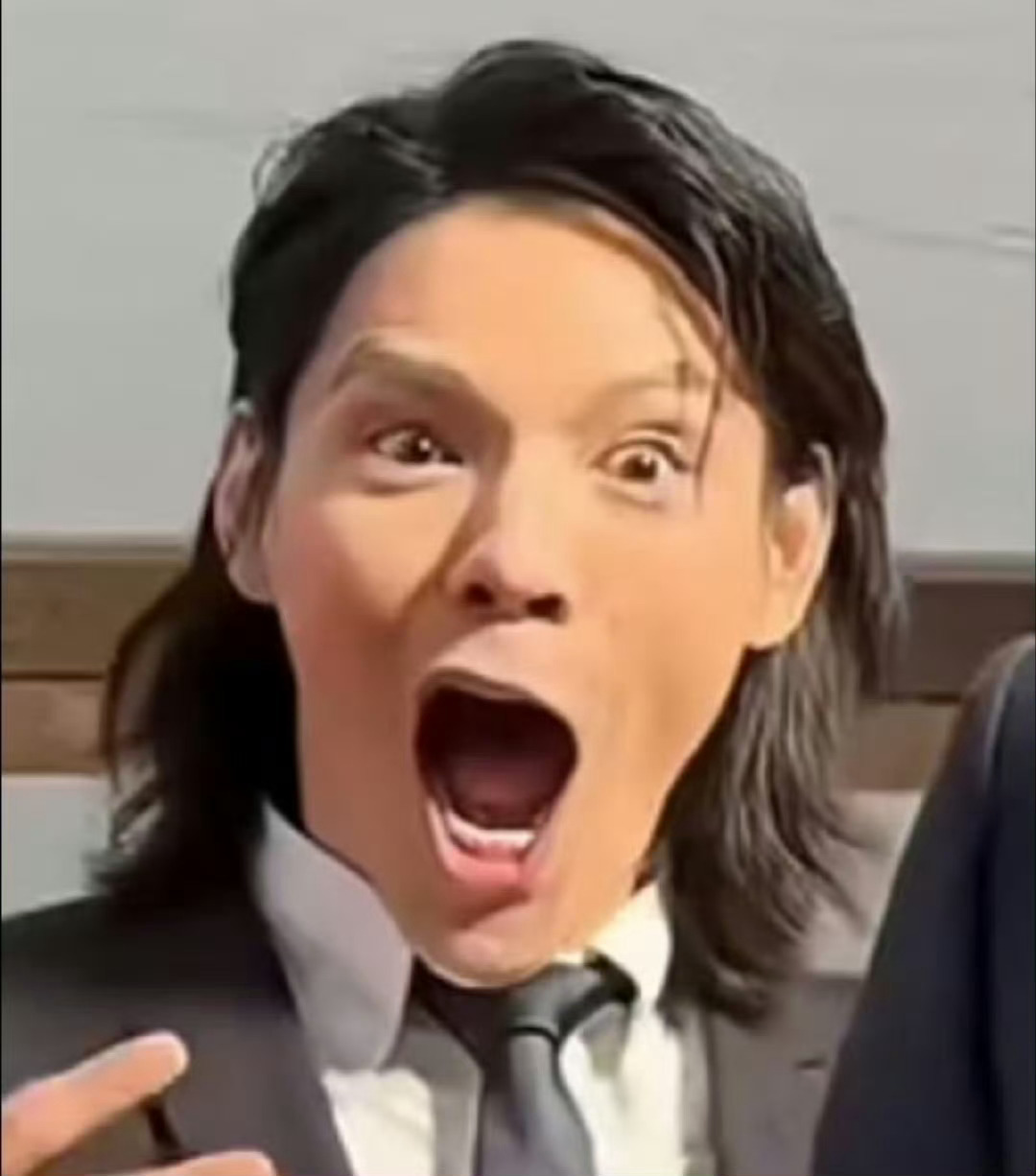 向佐正式确诊为土拨鼠 / 向佐是土拨鼠实锤了 向佐在新电影中的表现引发了广泛的关