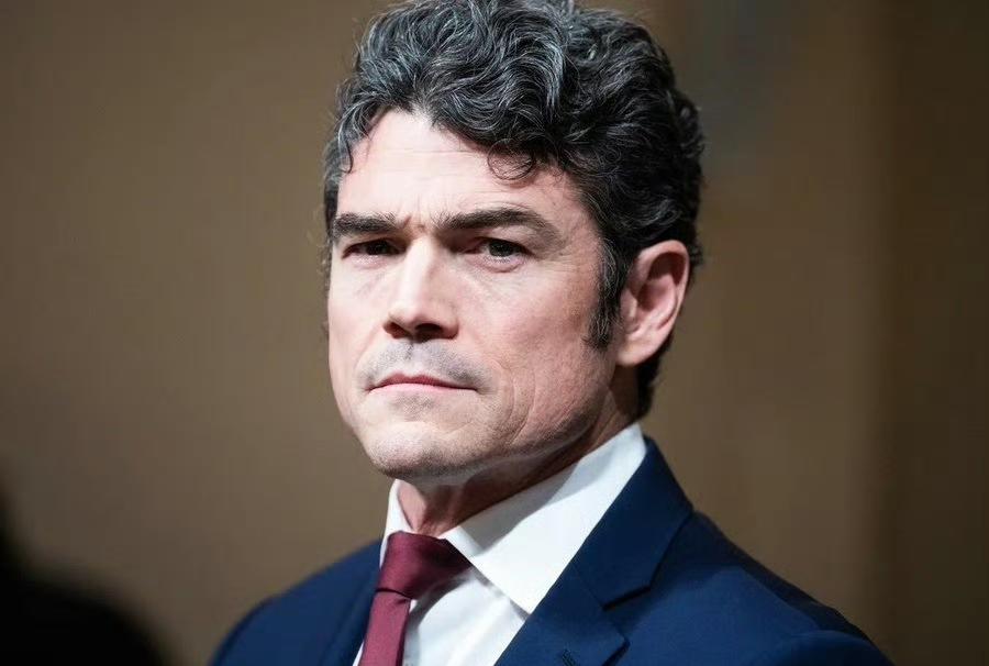 突发新闻：刚刚辞去美国反恐中心主任一职的乔·肯特揭露了美国在创建ISIS和基地组