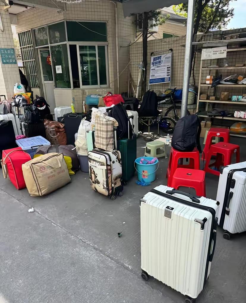 我有个坏毛病，明明知道是什么却总是屡教不改

不管在哪里写东西，也不管是写文章还