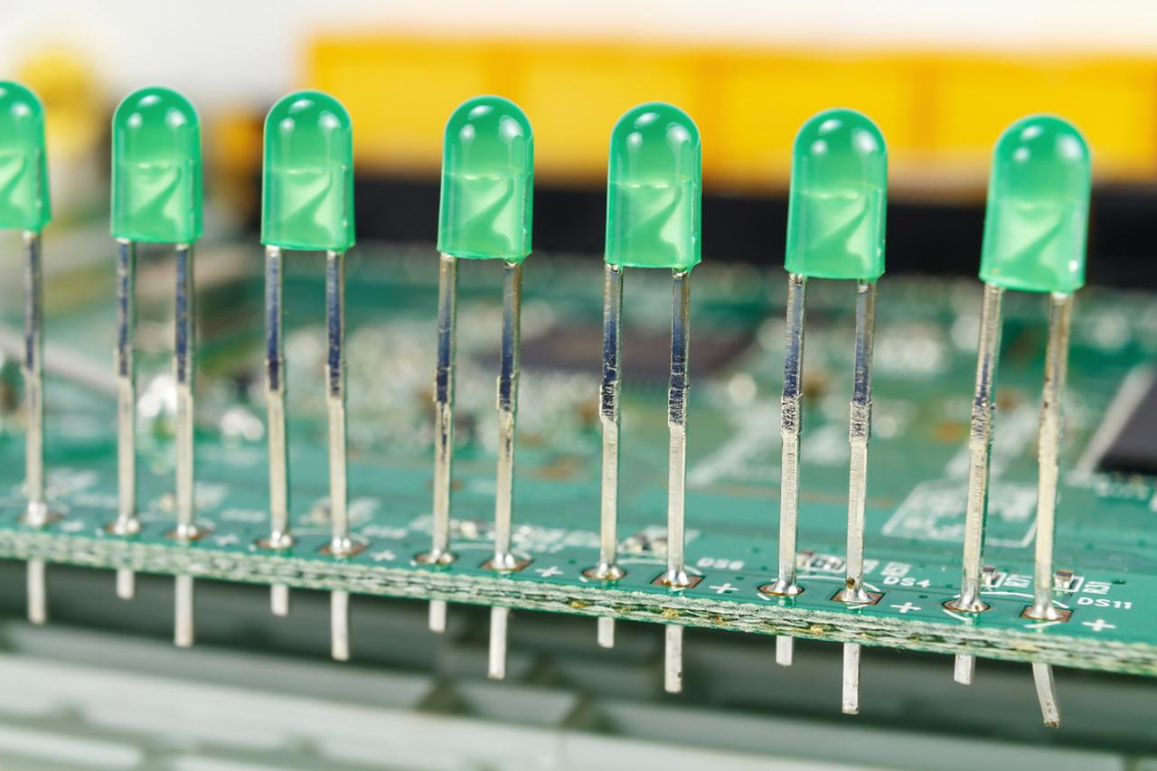 这下出名了，不只是俄罗斯，世界各地的人们都知道了，谁能想到……俄罗斯导弹之所以难