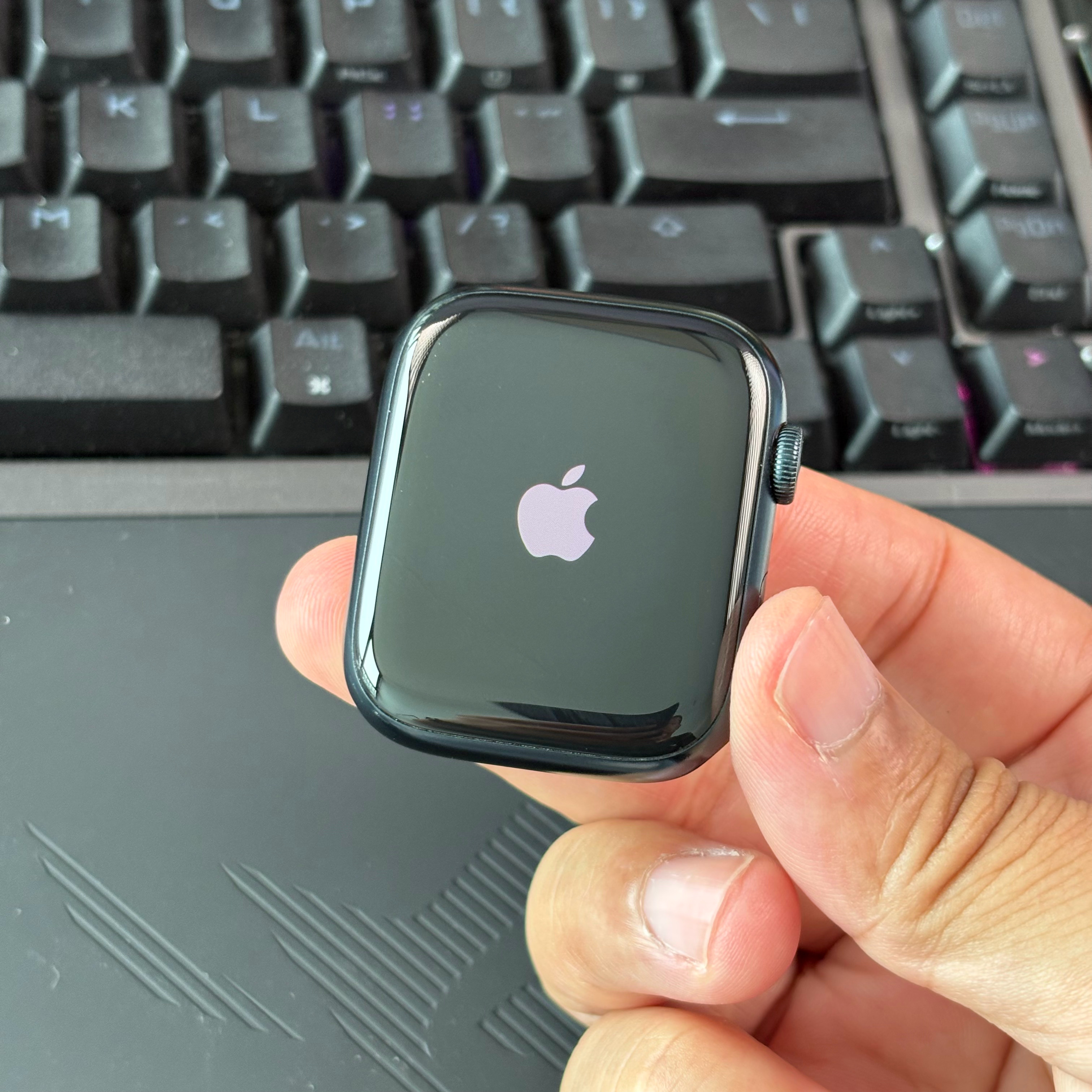 五六百收一个Apple Watch S8，还要什么自行车？纵使电池健康度80%多