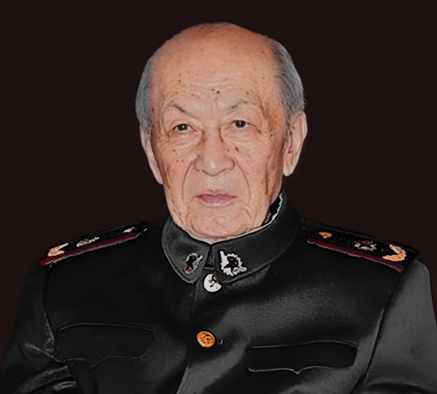 中国最后一位解密的“两弹一星”元勋，他是中国核武的“众帅之帅”！

麻烦各位读者