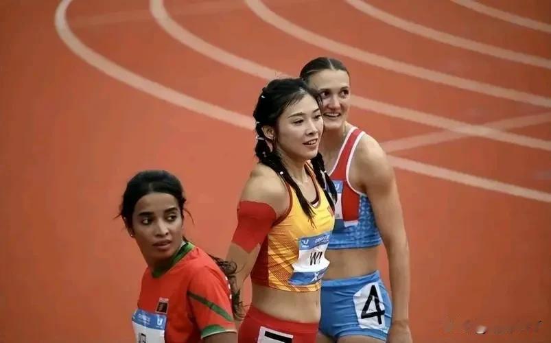 吴艳妮成绩不理想被口诛笔伐，林雨薇成绩更差却不做任何报道，这样的双标真得好吗？
