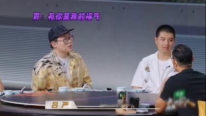 吕严岳云鹏瘦不下来的原因找到了吕严岳云鹏凌晨两点给自己加餐天才厨人原来吕严岳云鹏