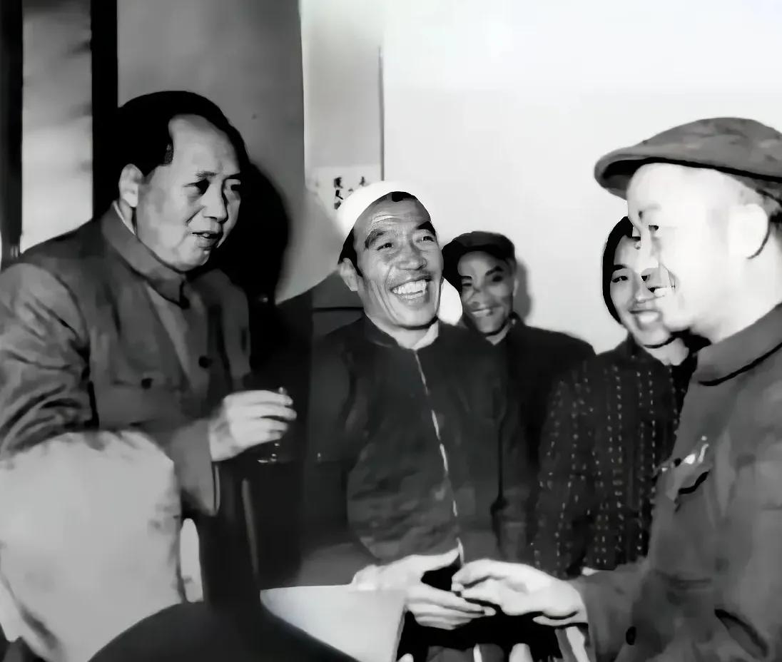 毛主席：“用百折不回的毅力，有计划地克服所有的困难。”