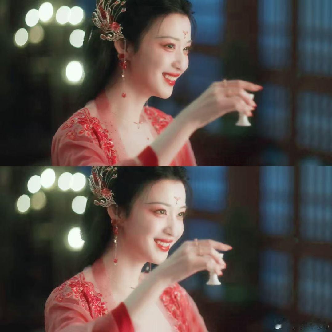 王楚然新剧优雅开场神人展开 剧集成何体统 王楚然新剧反差感拉满！0帧起手是优雅妖