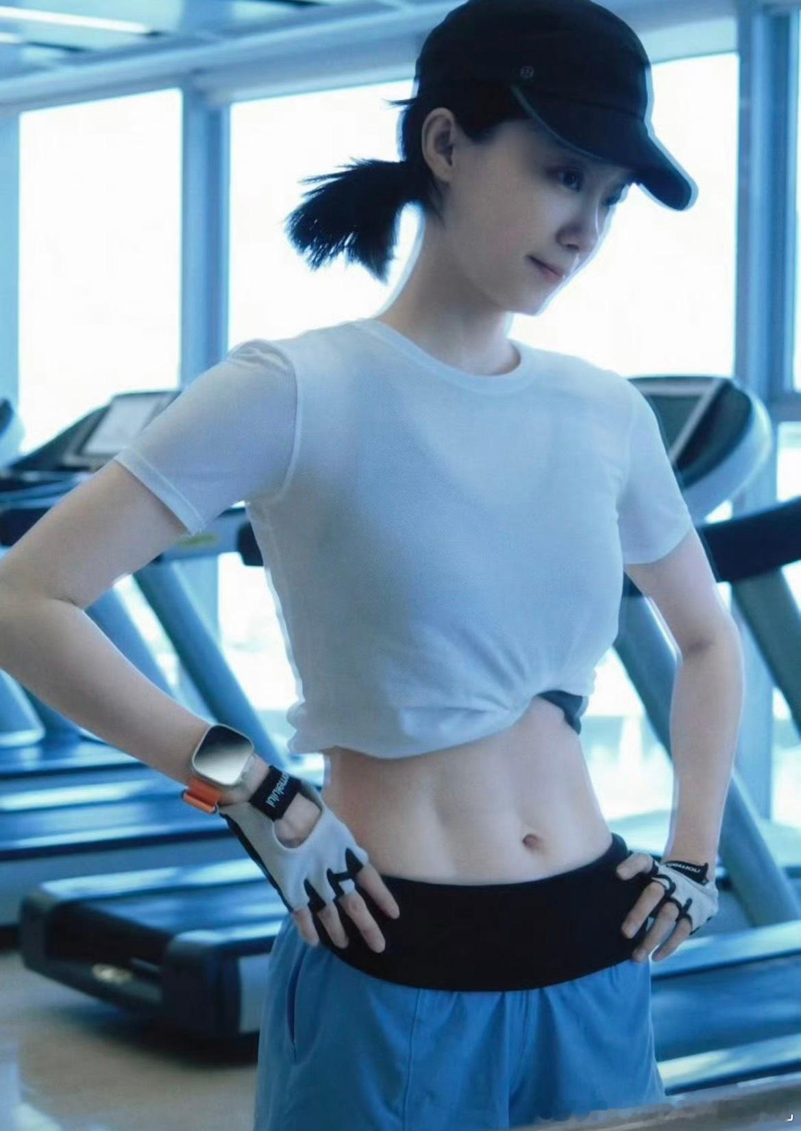 张小斐为功夫女足封闭训练半年为什么很多人明明没看过这部电影却在硬说不好啊，就因为