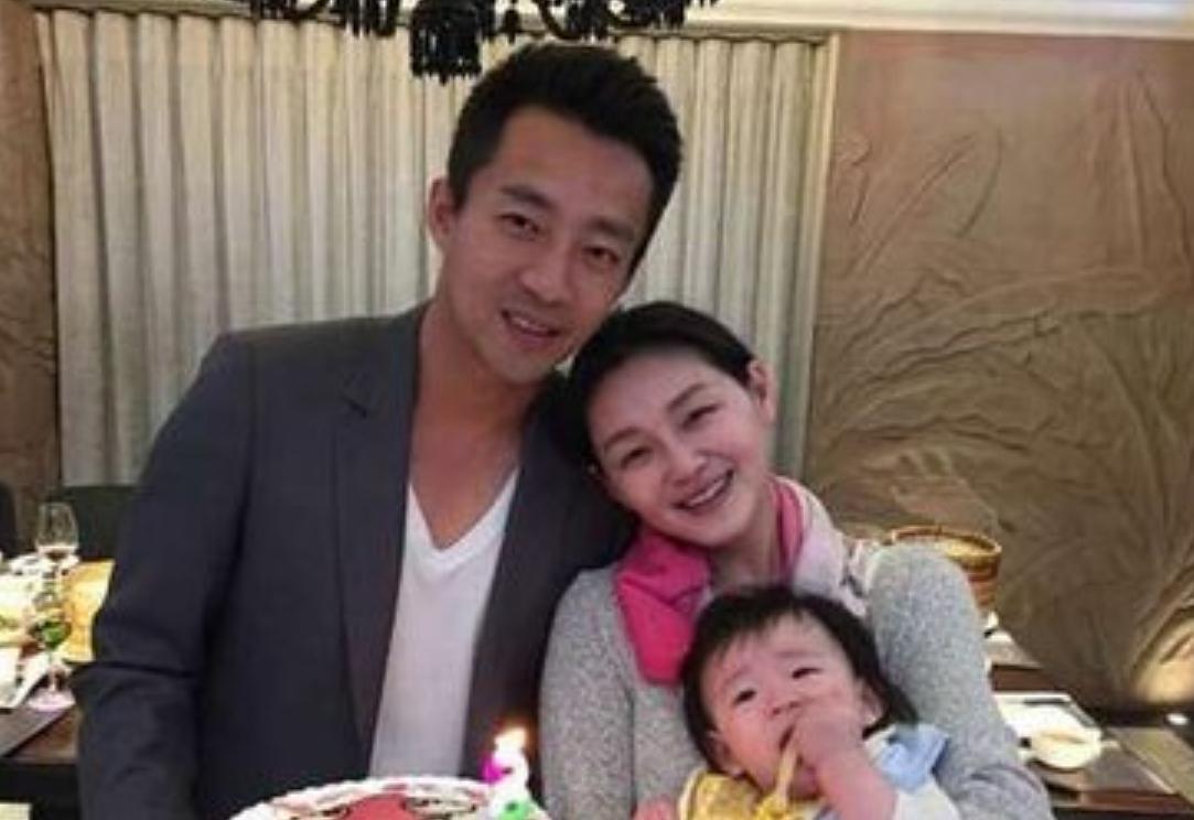 玥儿快进入青春期了，这个阶段的女孩，本来就心思敏感！
 
妈妈大S突然离世，外婆