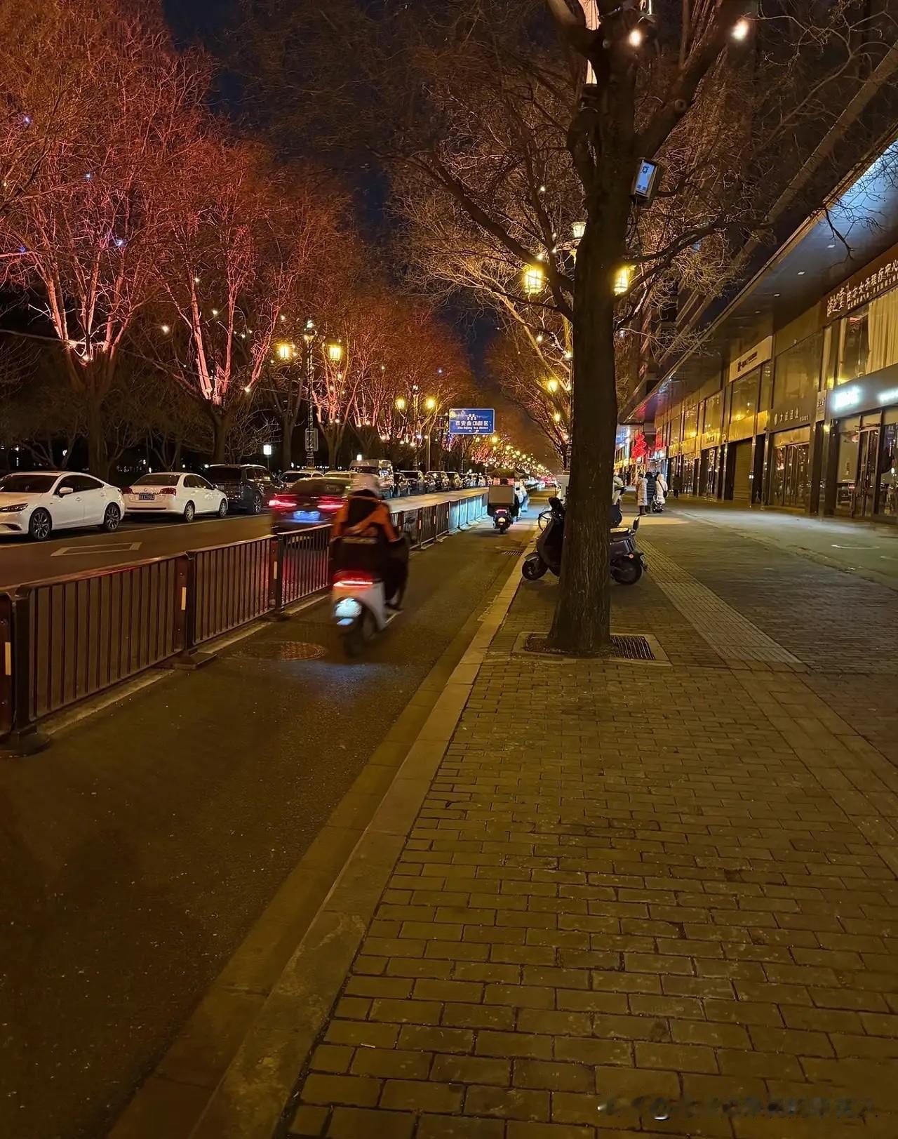 给大伙儿提个醒，最近这3天，没急事真别出门了。不是因为流感，而是1月8日就要正式